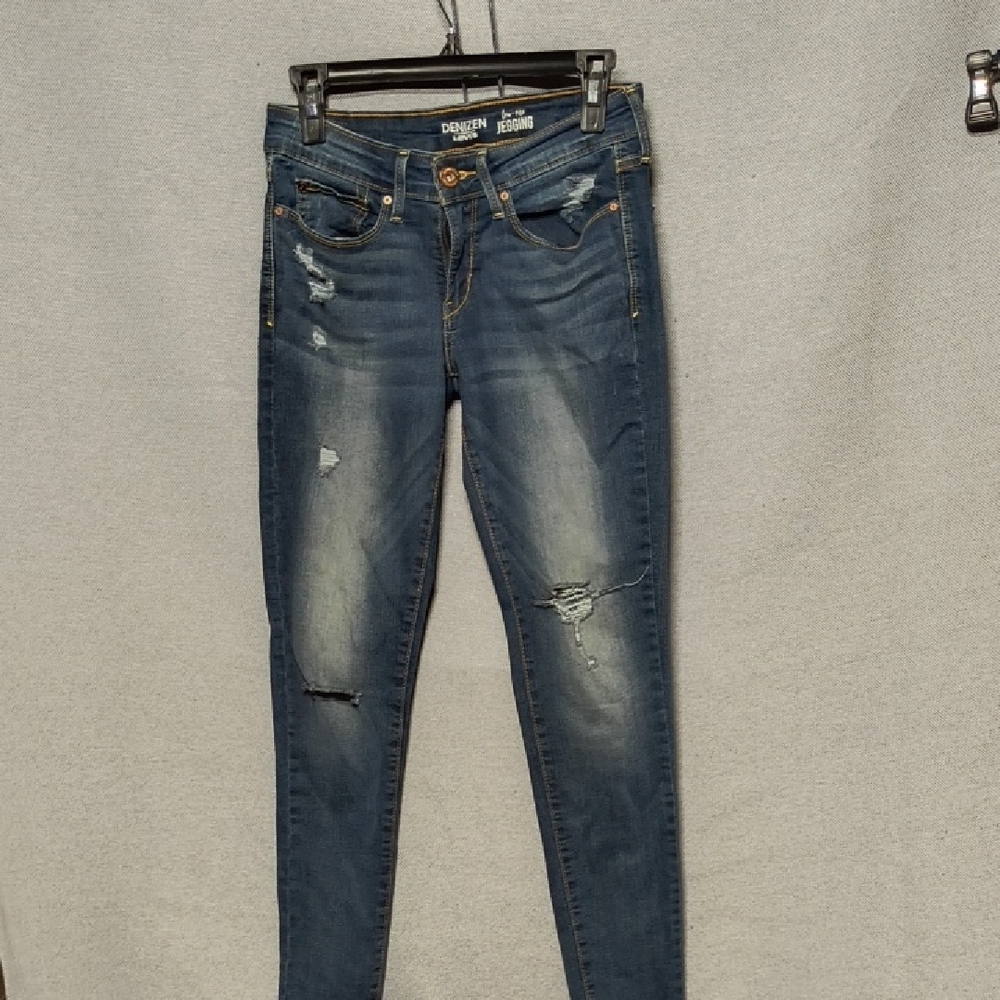 Denizen from Levi's Blue Jeggings with Vintage Distressing